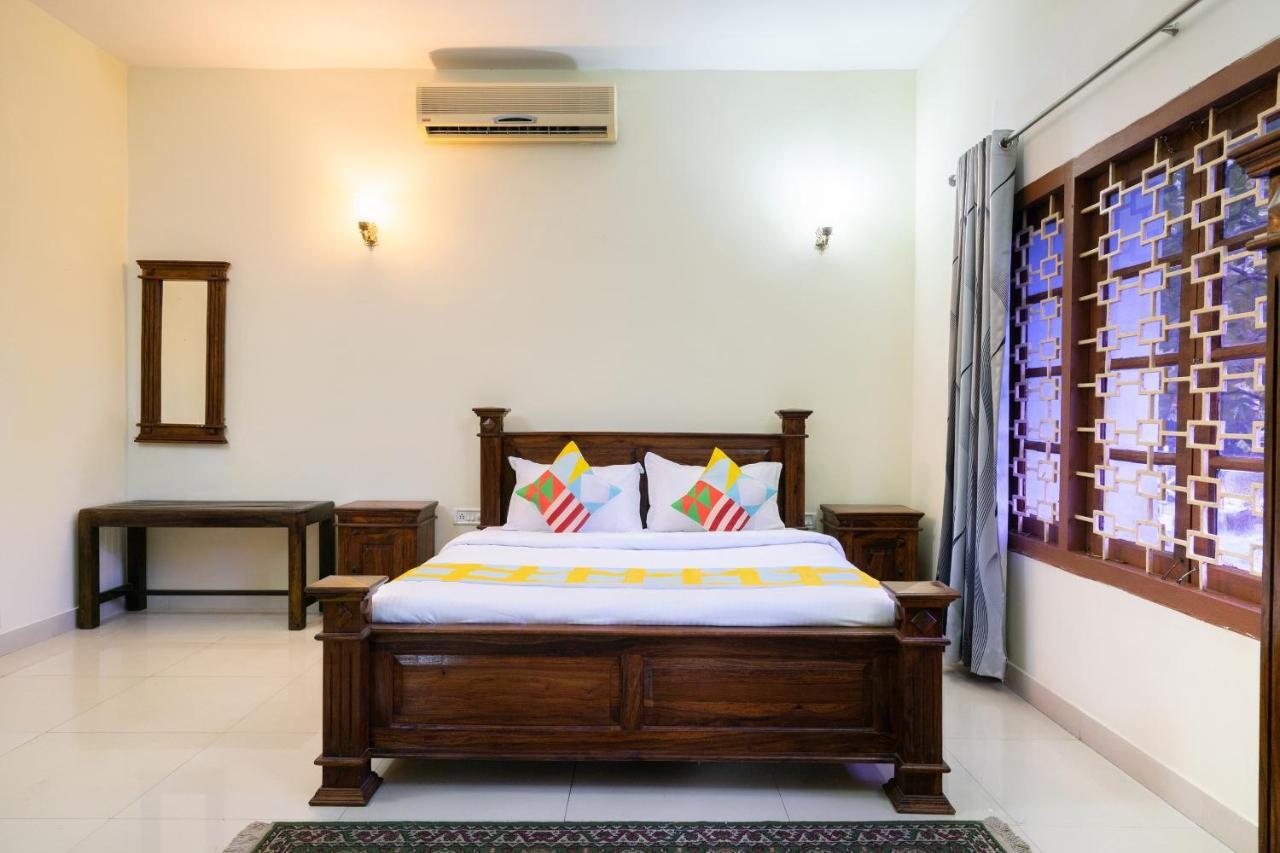 Oyo Home 63551 Pleasant Stay Near Fort Kochi Beach Exterior photo