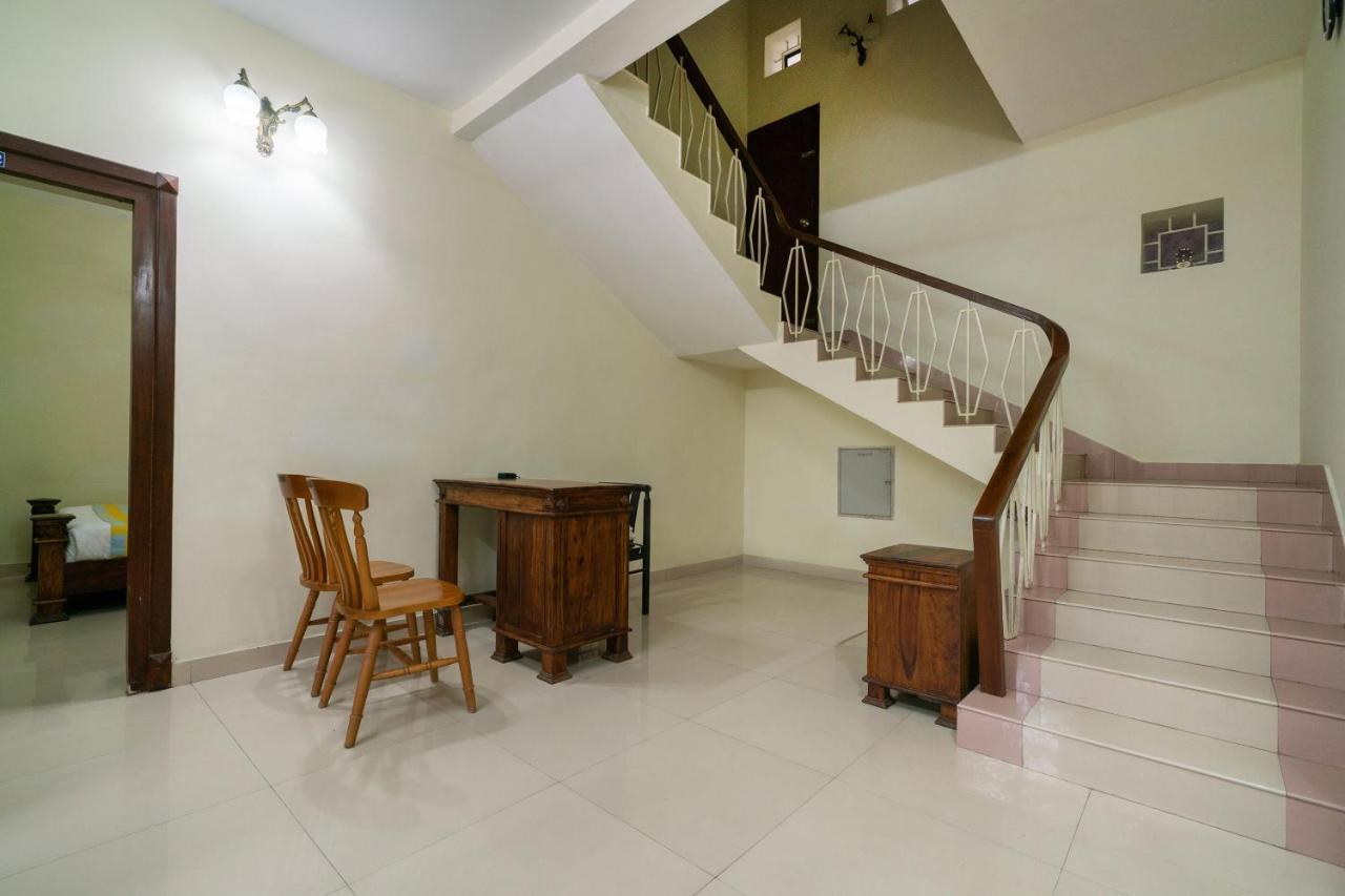 Oyo Home 63551 Pleasant Stay Near Fort Kochi Beach Exterior photo